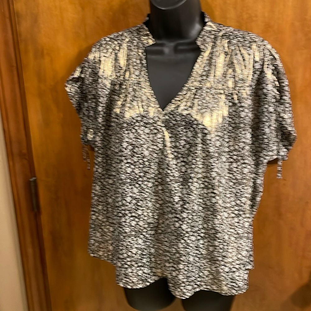 Women’s glimmery blouse